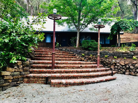 Emerald Star Cottages - Accommodation Australia 0