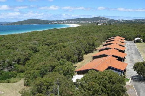 Emu Beach Chalets - Holiday Melbourne 0