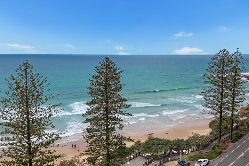 FABULOUS BEACHFRONT POSITION - thumb 0