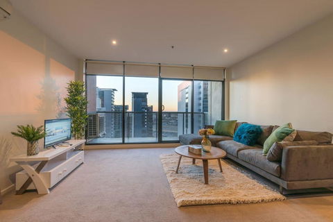 Flagstaff Garden Large 2 Bedroom Modern Apartment - Holiday Melbourne 0