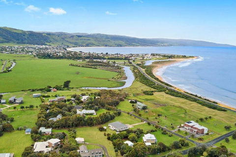 GALBRAITH BEACH STUDIO 3 - Wagga Wagga Accommodation 2