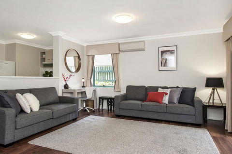 Hay St - Subi - WA Accommodation 1