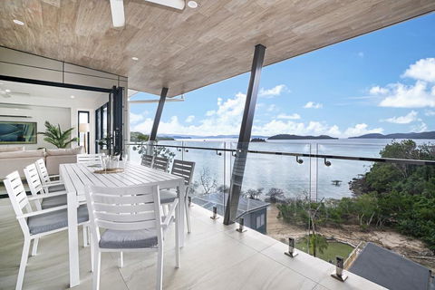 Hidden Cove Villa 6 - Holiday Sydney 2