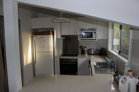 Hidden Oasis Pet Friendly In Anna Bay - Holiday Melbourne 1