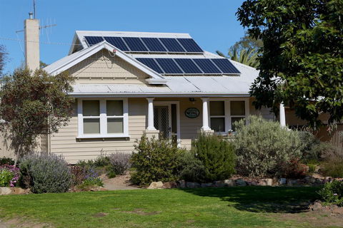 Holistic Haven - Holiday Sydney 0