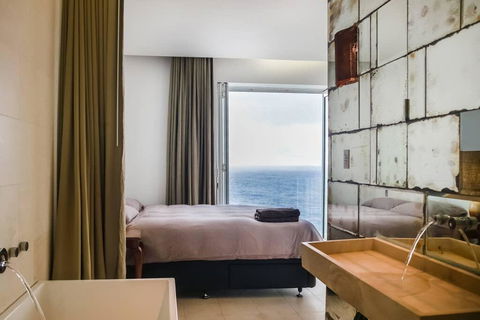 Im Living In A Dream - Cliffside Penthouse - Holiday Sydney 2