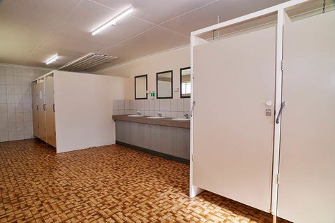 Kalgan River Chalets And Caravan Park - Holiday Melbourne 1