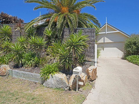 KaniCoast - Accommodation Australia 0