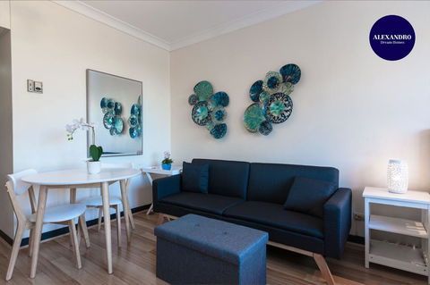 Lane Cove Studio - POOL - PARKING - WIFI - Holiday Sydney 2
