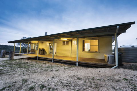 Lavender Vale Cottages - Holiday Sydney 2