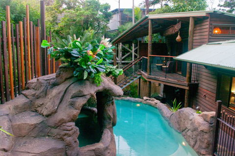 LuWoW LODGE - Casino Accommodation 0