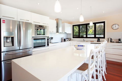 Luxury Family Entertainer Minutes From Manly Beach - Holiday Sydney 3