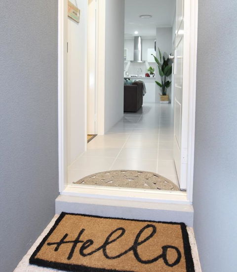 LUXURY HOUSE 10 MIN FROM BEACH WIFI+NETFLIX SLEEP 9 - Byron Bay Accommodation 3
