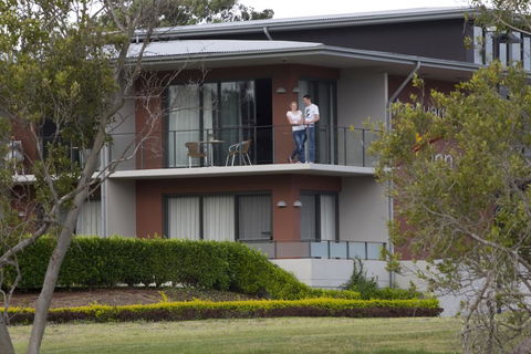 Macquarie 4 Star - Accommodation Australia 3