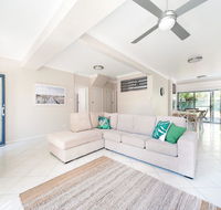 Magnolias  Fingal Bay - Casino Accommodation