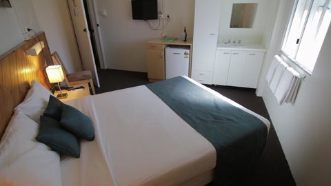 Manly Hotel - Casino Accommodation 3