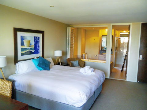 Marine Boutique Apartments - Accommodation Australia 3