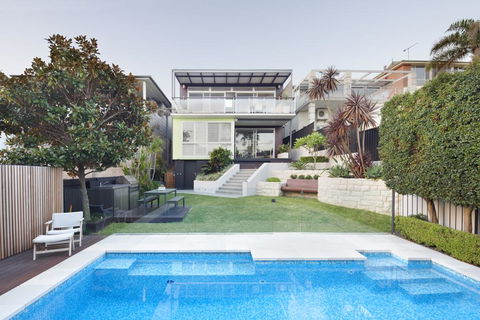 Modern Beach House - Holiday Melbourne 0