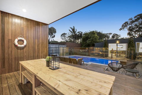 Moonah Beachside Retreat - Holiday Melbourne 1