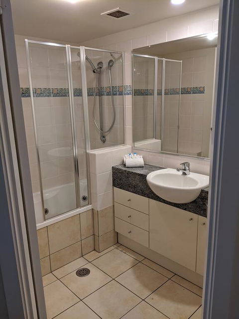 Moorings Beach Resort - Victoria Tourism 1