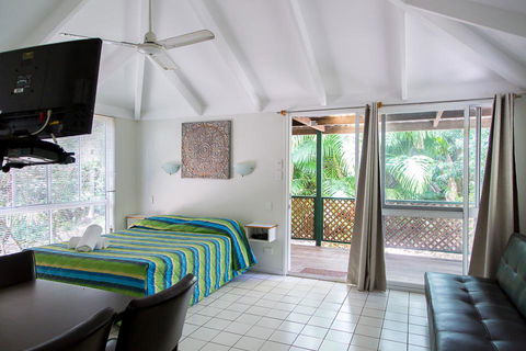 Nambour Rainforest Holiday Village - Holiday Sydney 0