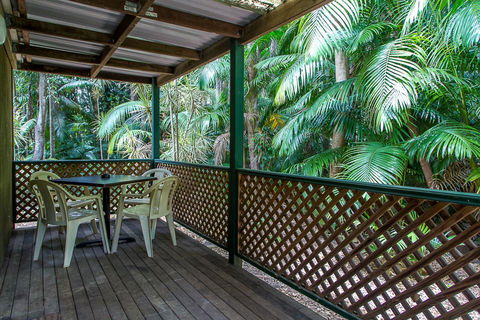 Nambour Rainforest Holiday Village - Holiday Sydney 1