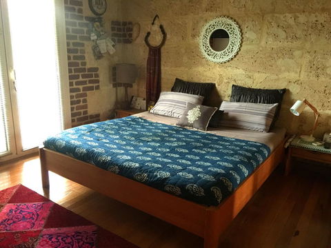 Kellers Bed And Breakfast - Tourism Listing 3