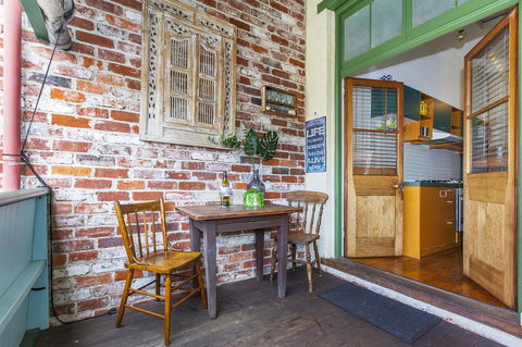 The Hub Fremantle - Holiday Melbourne 7