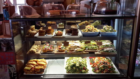 The Hub Fremantle - Holiday Melbourne 23