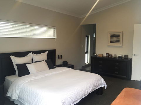 The Pool House - Fremantle - Holiday Melbourne 19