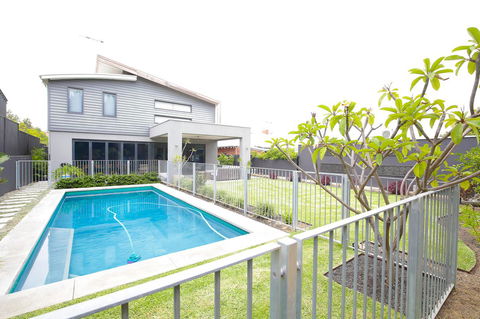 The Pool House - Fremantle - Holiday Melbourne 1