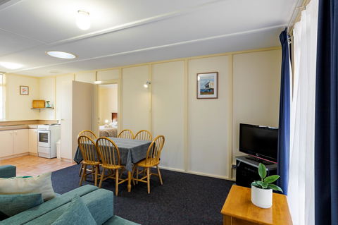 Park Avenue Holiday Units - Holiday Melbourne 8