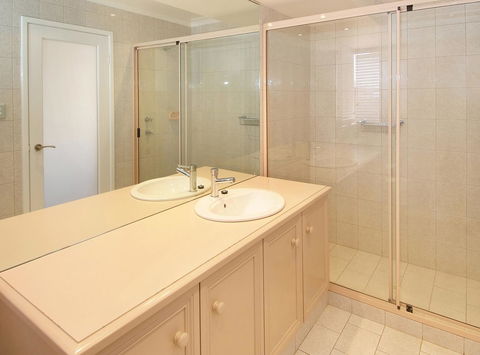 Searenity - Accommodation Australia 12