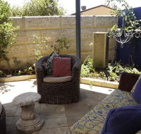 Relax bright  airy garden Villa - Holiday Melbourne