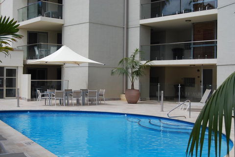 Absolute Beachfront Scarborough - Holiday Melbourne 8