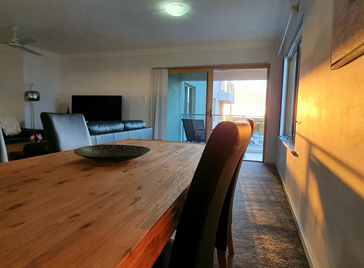 Sandcastles Beachfront Luxury Retreat Apartment - thumb 24