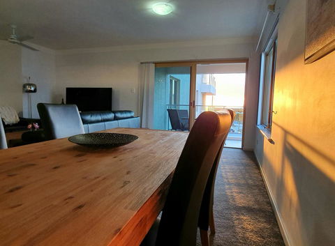 Sandcastles Beachfront Luxury Retreat Apartment - Accommodation Airlie Beach 24