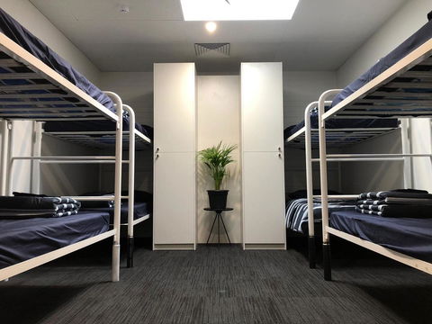Spinners Hostel - Holiday Melbourne 8