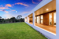 Book Greens Beach Accommodation Vacations Accommodation Australia Accommodation Australia