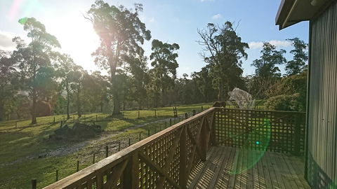 Glengarry Farm Stay BnB - Caravan Park Accommodation 6
