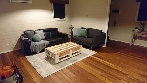 Glengarry Farm Stay BnB - Caravan Park Accommodation 4