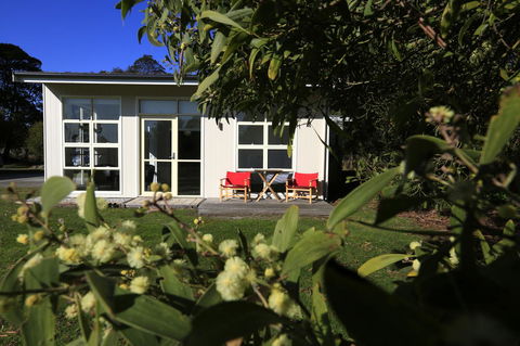 Riverwalk B&B - Victoria Tourism 1