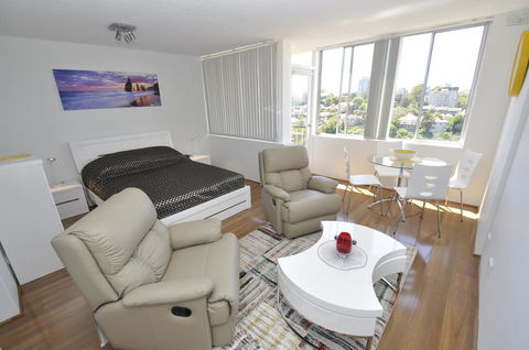Neutral Bay Self Contained Studio Apartments - Accommodation Australia 0
