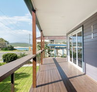 No. 1 Fingal Bay Beach House - The Little Abode - Casino Accommodation