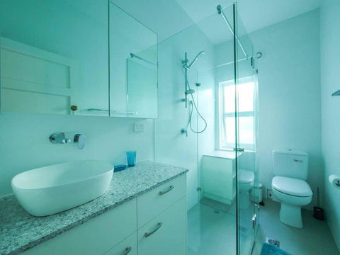 North Bondi Living - 200 Metres Walk To The Beach - Holiday Melbourne 3