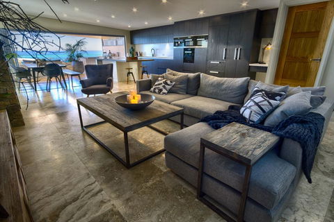 North Shore Holiday Home - Holiday Melbourne 2