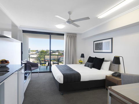 Oaks Mackay Carlyle Suites - Holiday Sydney 0
