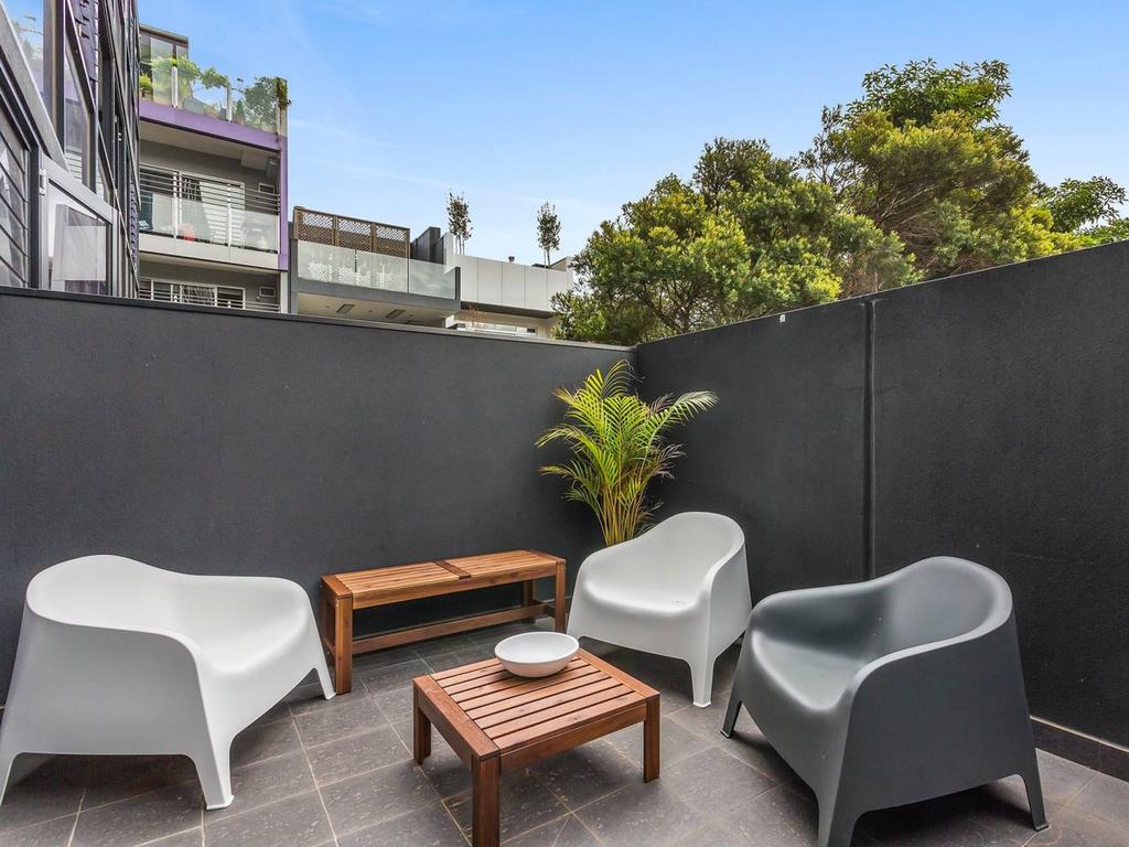 PERFECTLY PRAHRAN - Your Mecca Of Social And Style - thumb 3