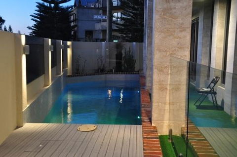 Platinum Suites Fremantle - Holiday Melbourne 1