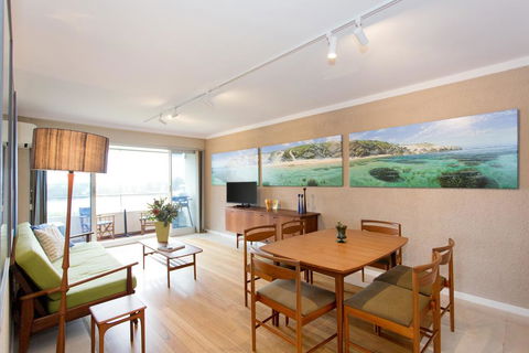 Riverside Arthouse - Holiday Melbourne 1